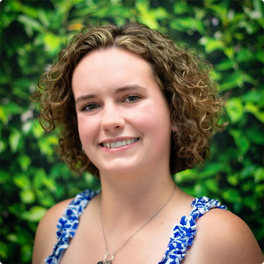 Registered dental assistant Katelyn